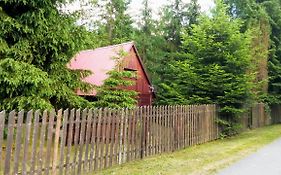 Chatka Nad Strumieniem